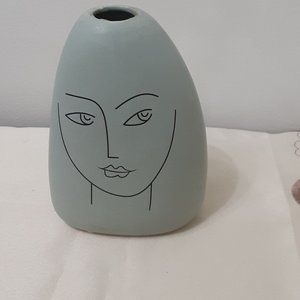 Minimalist  Modern Abstract Art Female Face Vase